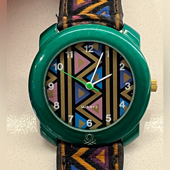 1990s Benetton quartz watch - Picture 5 of 7